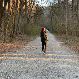 Meet your Posher, Ashley